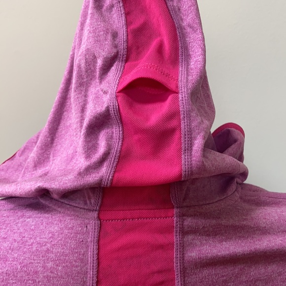 ASICS Women's Performance Pullover - Picture 5 of 13